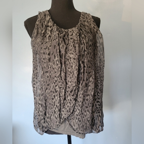 H Trend Silk Animal Print Top Grey Medium - Picture 1 of 10
